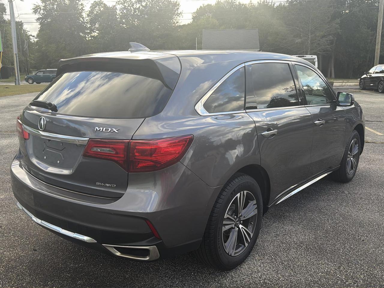 Acura MDX SH-AWD 9-Spd AT 2018