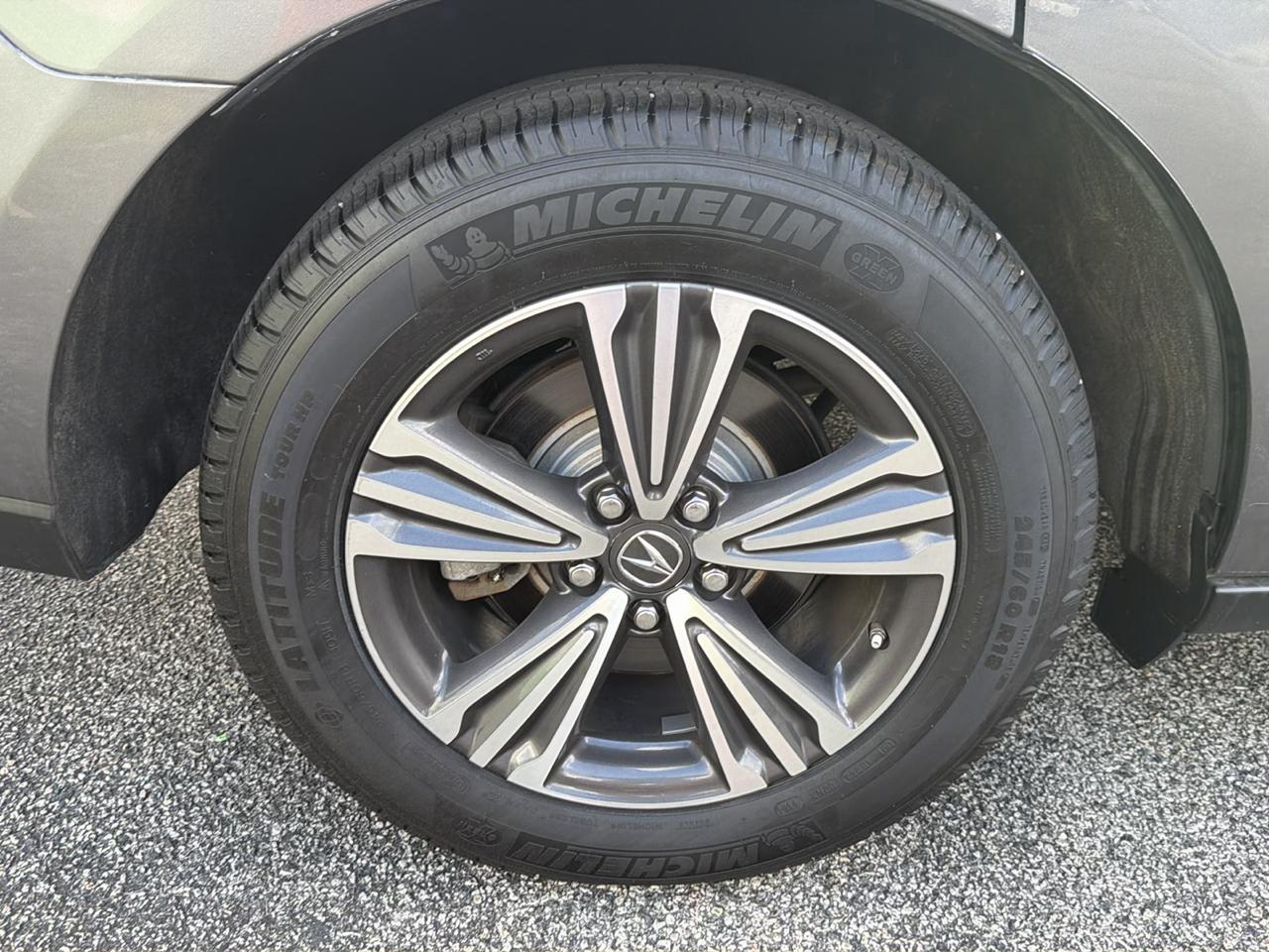 Acura MDX SH-AWD 9-Spd AT 2018
