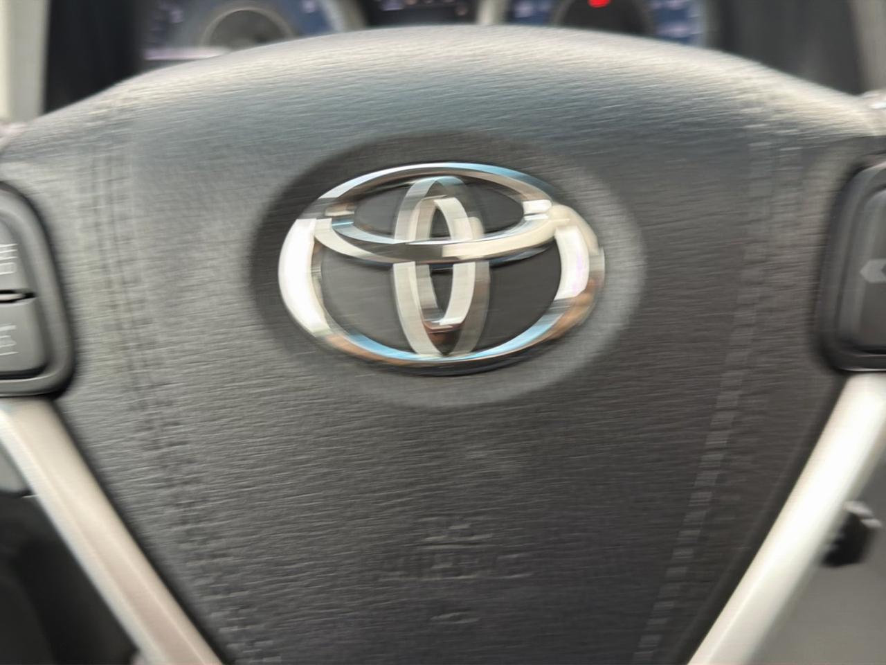 Toyota Sienna XLE 7-Passenger AWD 2015