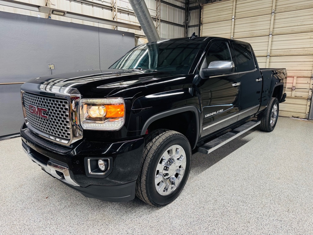 2015 GMC Sierra 2500HD DENALI