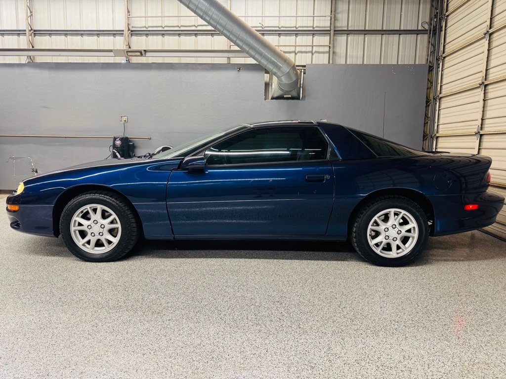 Chevrolet Camaro Base 2002