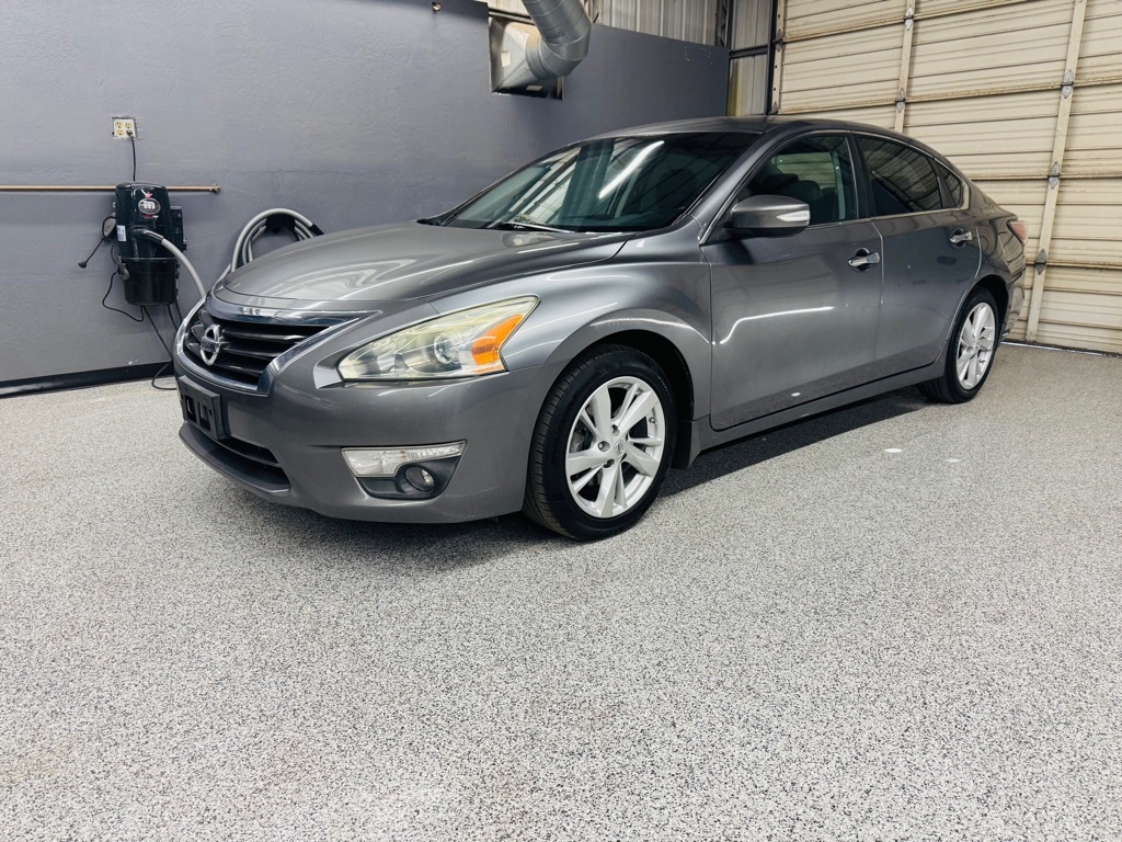Nissan Altima  2015