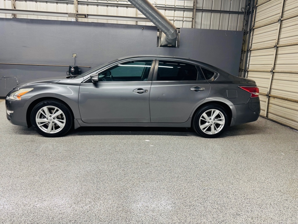 Nissan Altima  2015