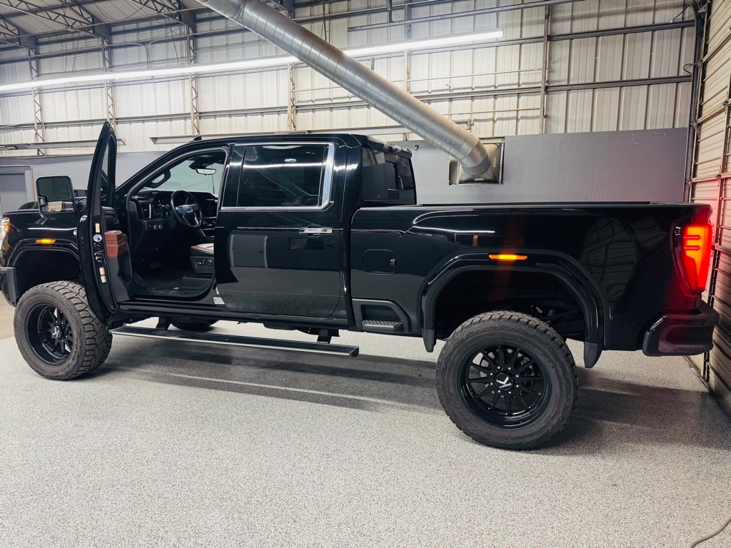 GMC Sierra 3500HD  2024