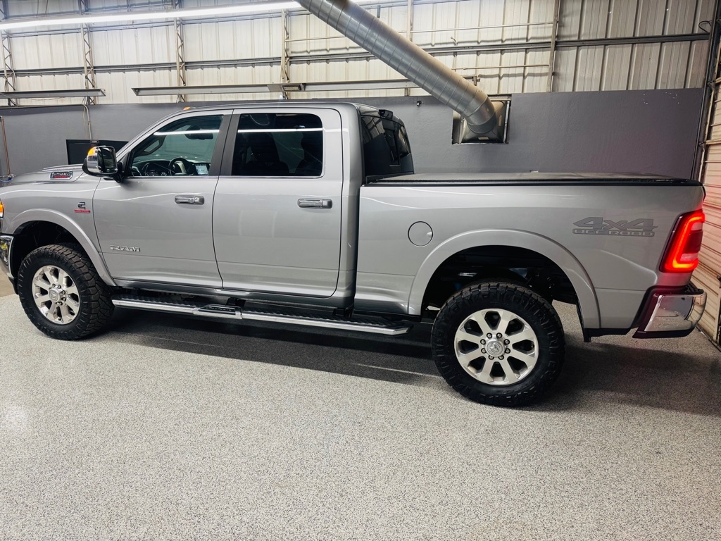 2020 Ram 2500 Laramie photo 3