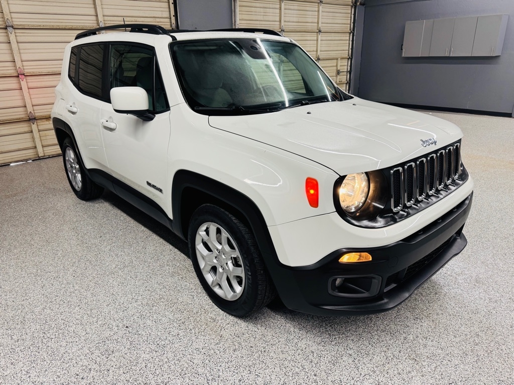 2017 Jeep Renegade Latitude North Edition photo 4