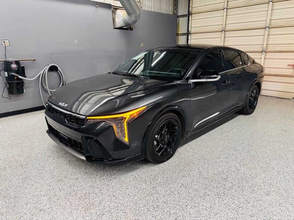 2025 Kia K4 GT-LINE TURBO