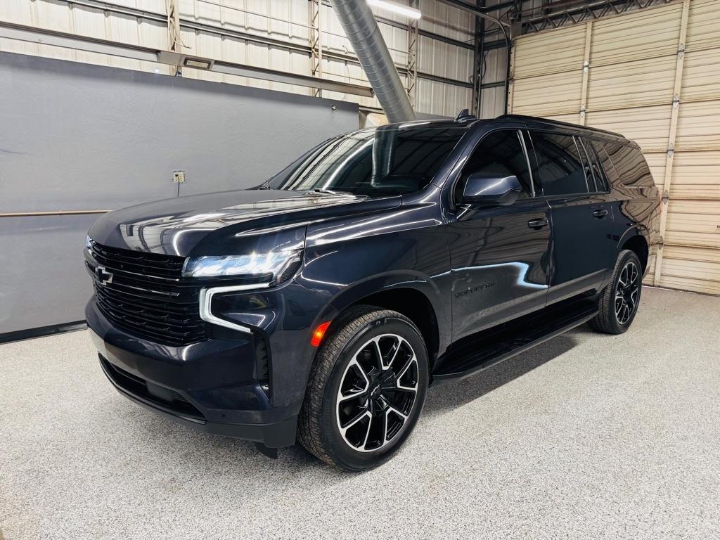 2023 Chevrolet Suburban RST