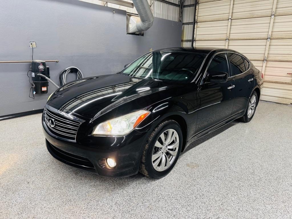 2013 Infiniti M BASE