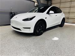 2025 Tesla Model Y 