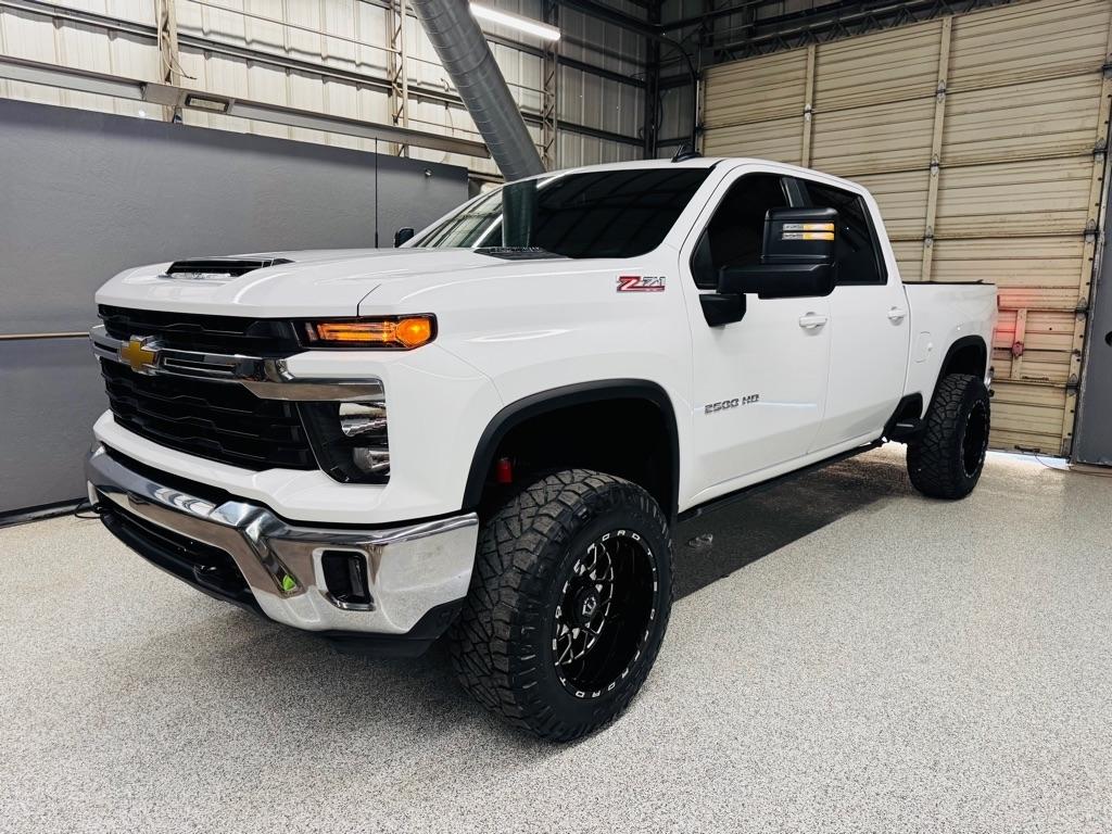 2024 Chevrolet Silverado 2500HD LT
