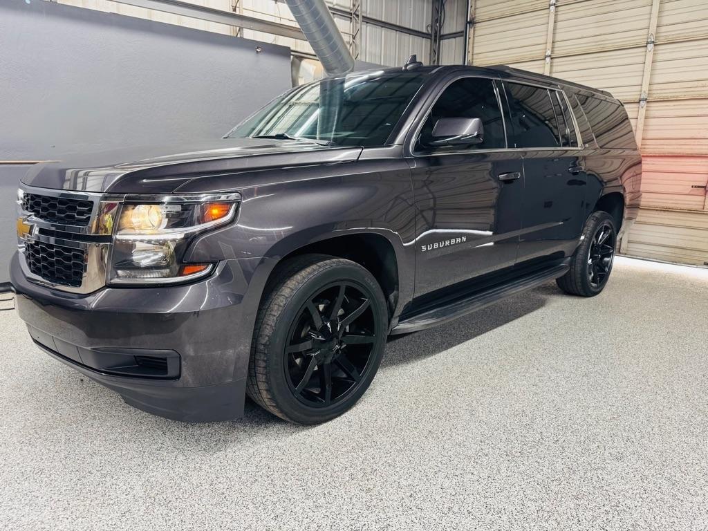 2017 Chevrolet Suburban LT
