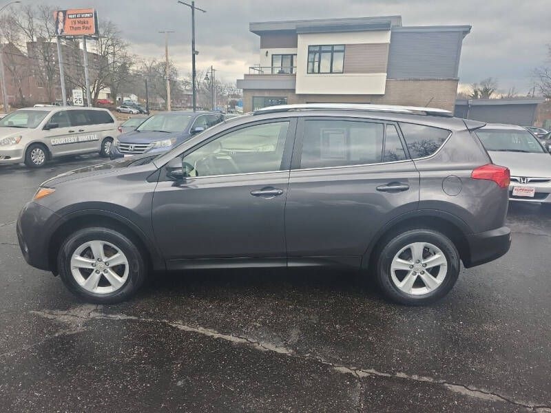 Toyota RAV4  2013 Toyota RAV4  2013