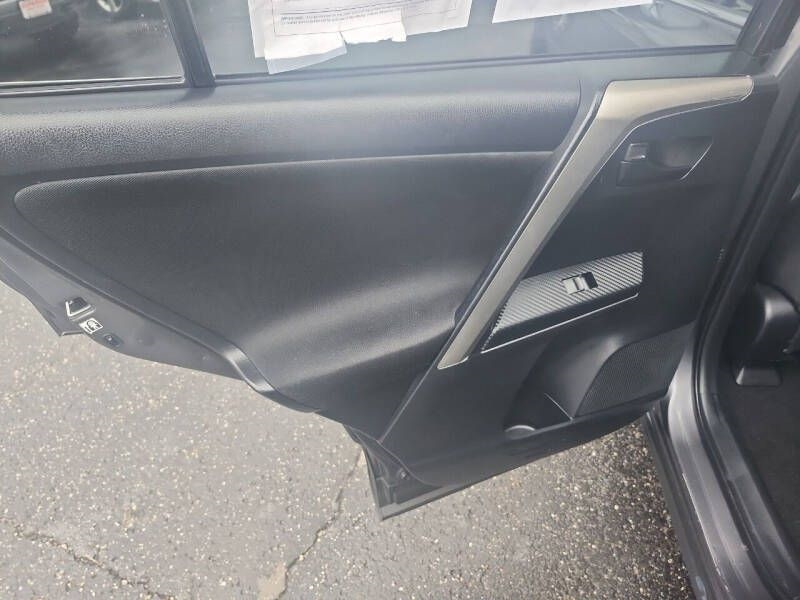 Toyota RAV4  2013 Toyota RAV4  2013