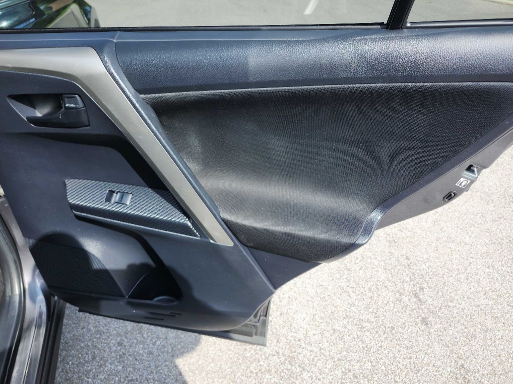 Toyota RAV4  2013 Toyota RAV4  2013