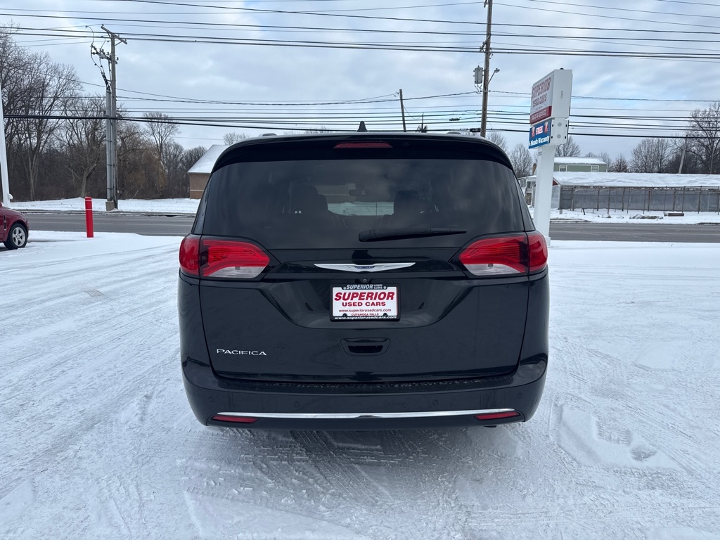Chrysler Pacifica  2019