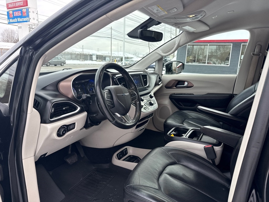 Chrysler Pacifica  2019