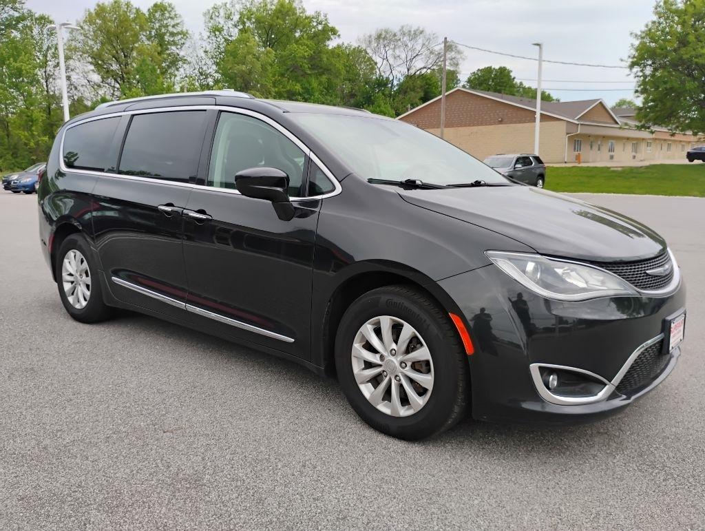 Chrysler Pacifica  2019