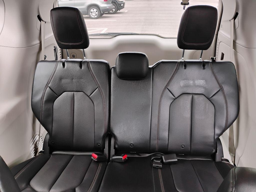 Chrysler Pacifica  2019