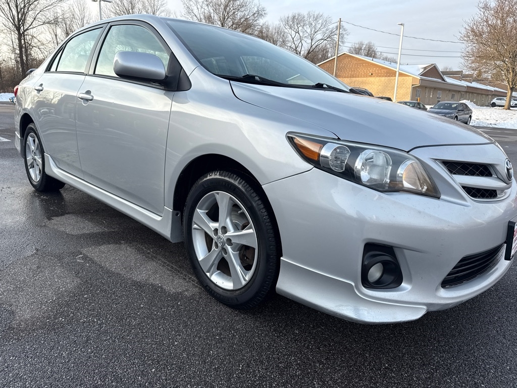 Toyota Corolla  2013