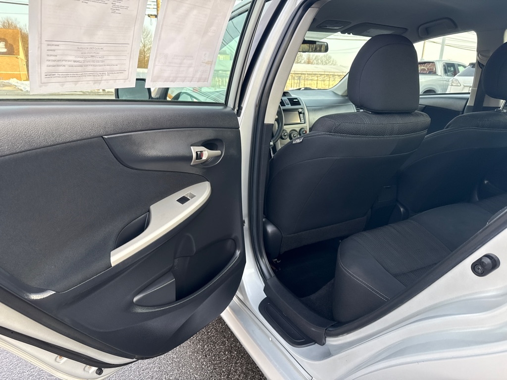 Toyota Corolla  2013