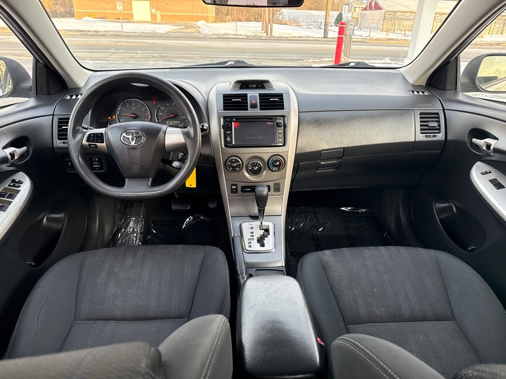 Toyota Corolla  2013