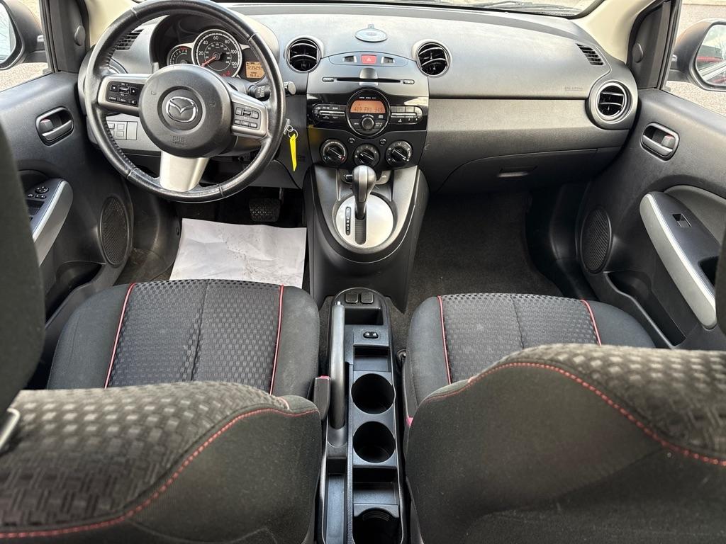 Mazda MAZDA2  2014
