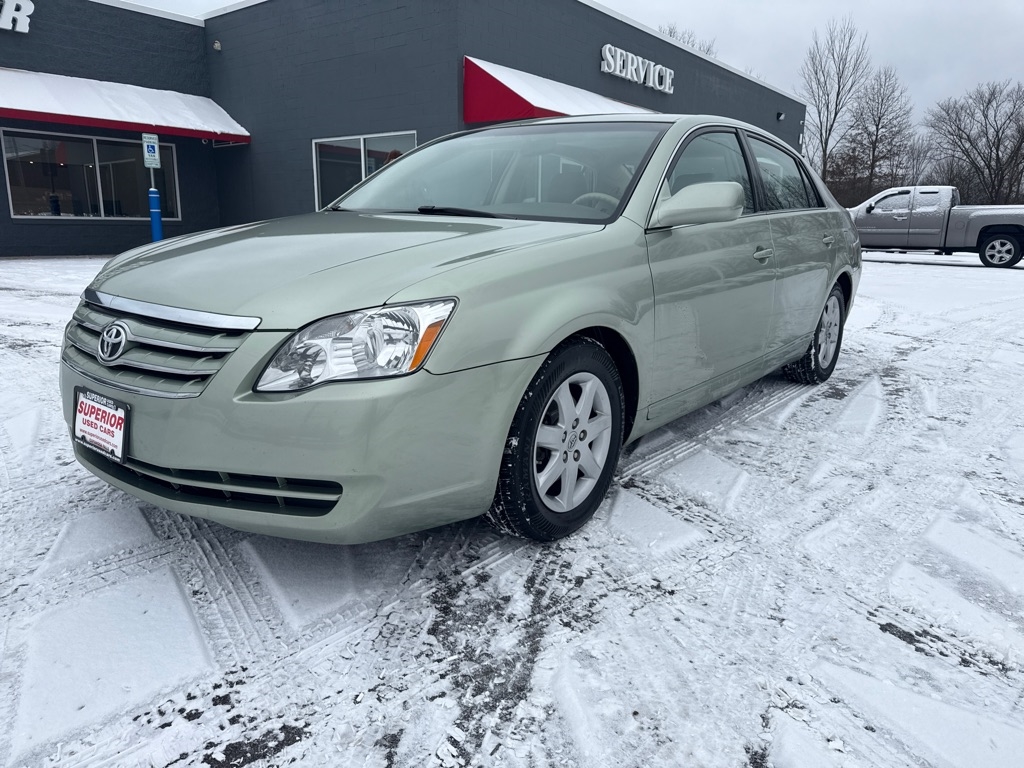 Toyota Avalon  2007