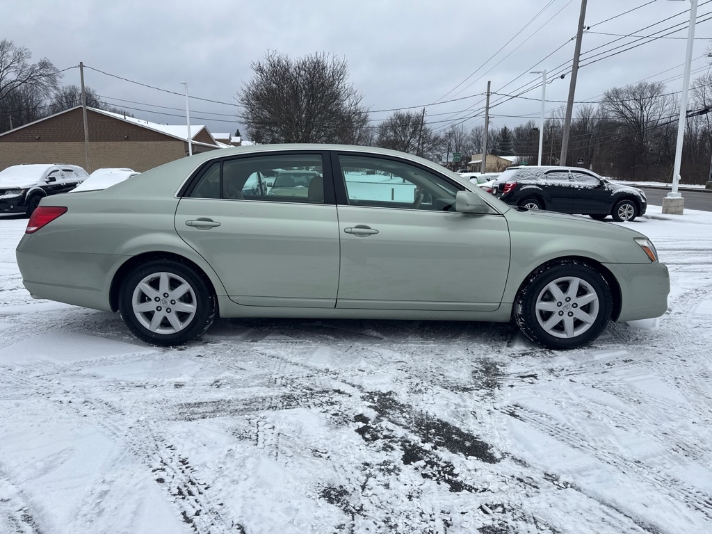 Toyota Avalon  2007
