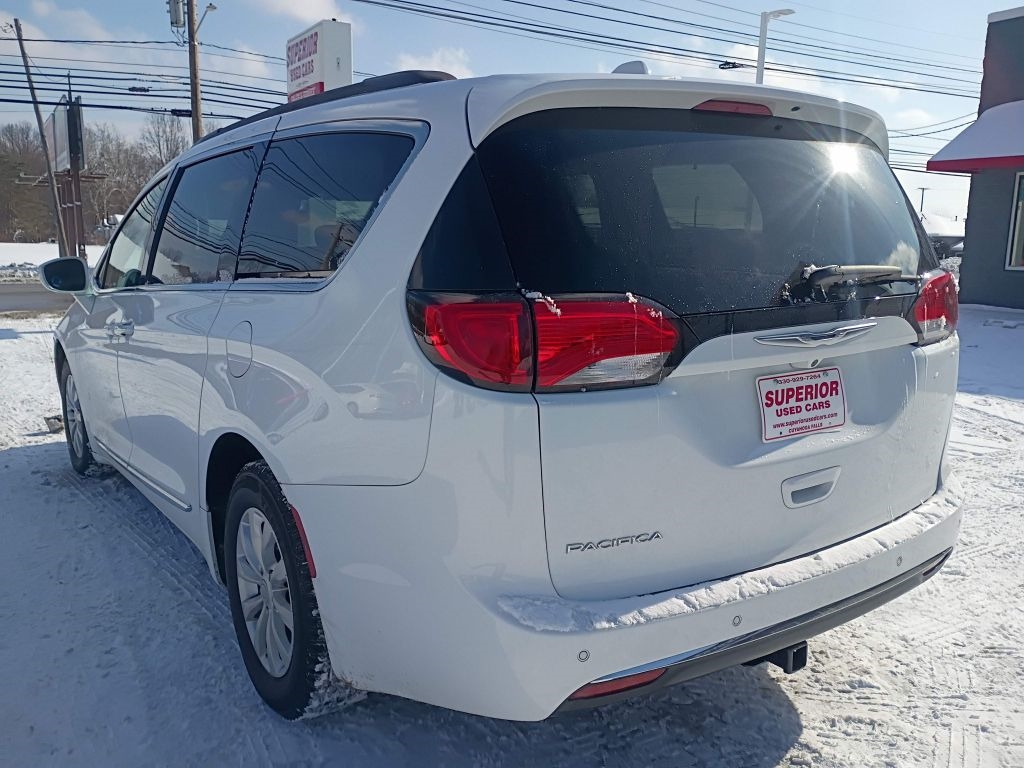 Chrysler Pacifica  2017