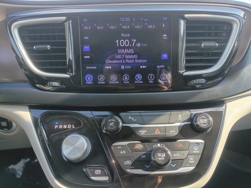 Chrysler Pacifica  2017