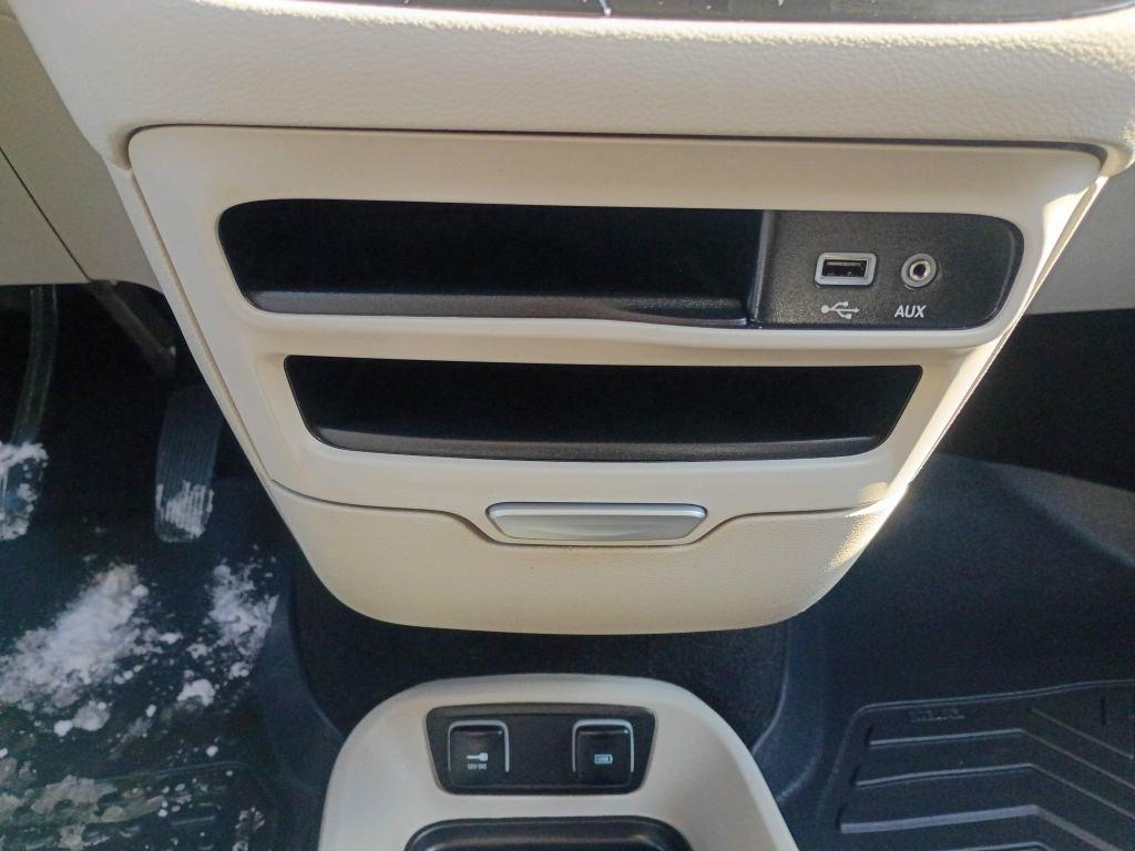 Chrysler Pacifica  2017