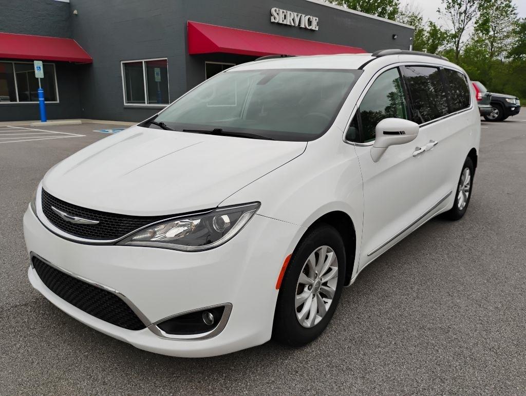 Chrysler Pacifica  2017