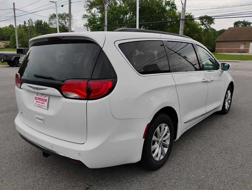 Chrysler Pacifica  2017