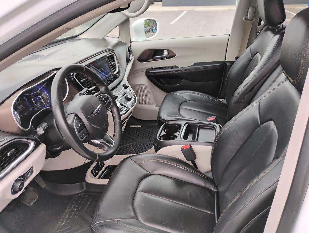 Chrysler Pacifica  2017