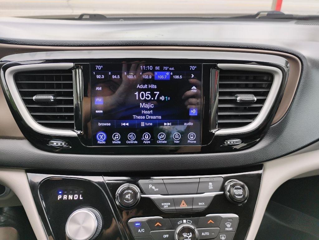 Chrysler Pacifica  2017