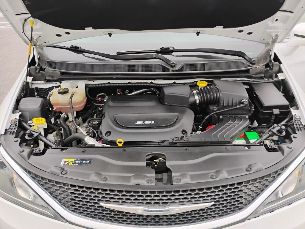 Chrysler Pacifica  2017