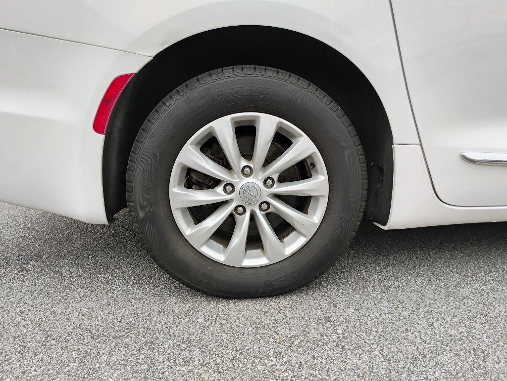 Chrysler Pacifica  2017