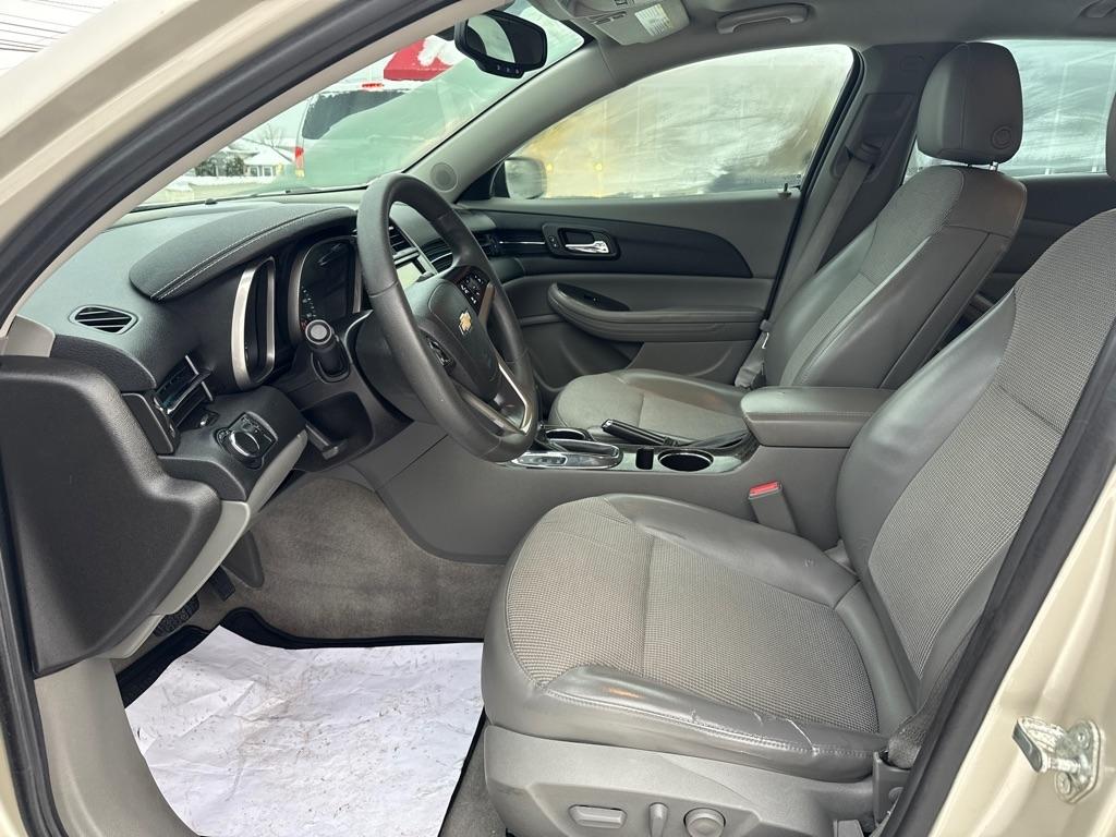 Chevrolet Malibu  2014