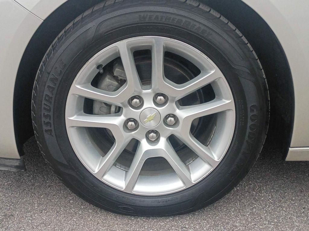 Chevrolet Malibu  2014