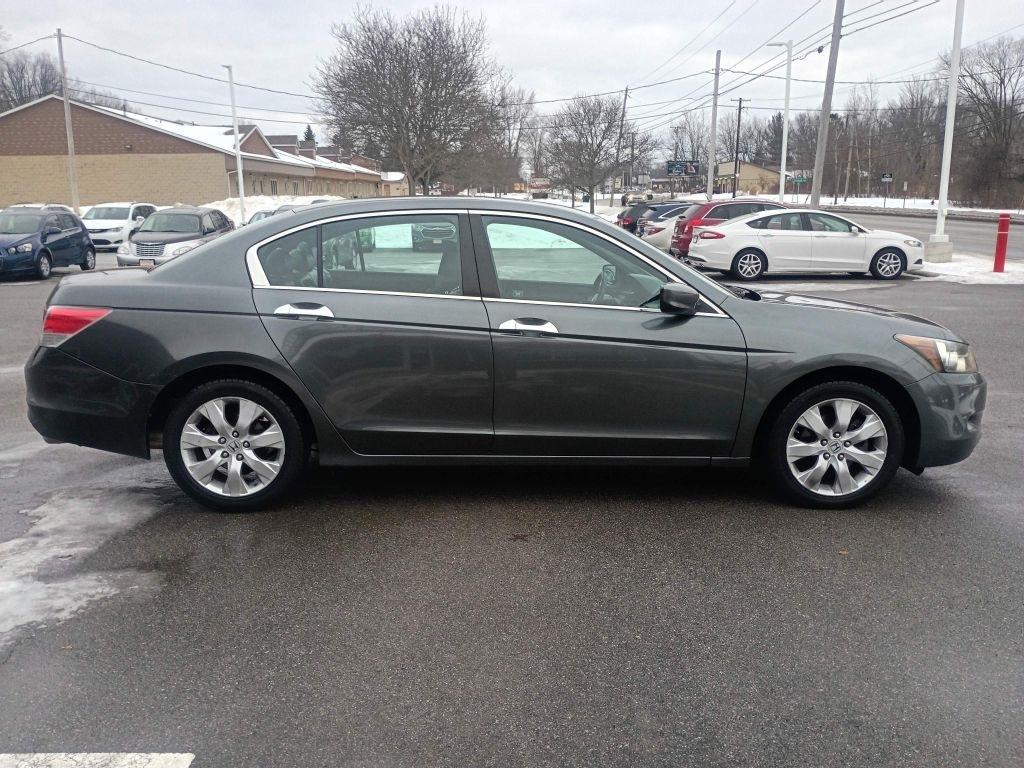 Honda Accord Sdn  2010
