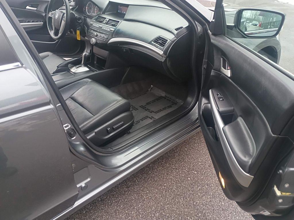 Honda Accord Sdn  2010