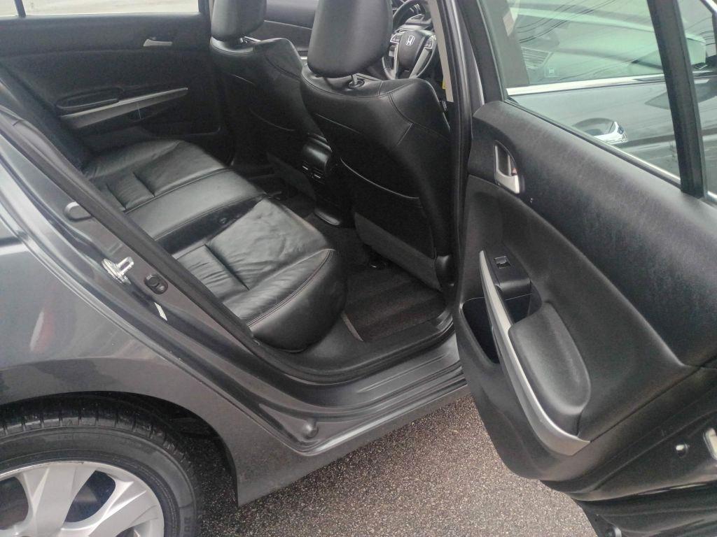 Honda Accord Sdn  2010