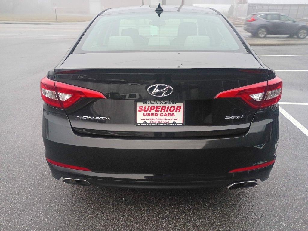 Hyundai Sonata  2016