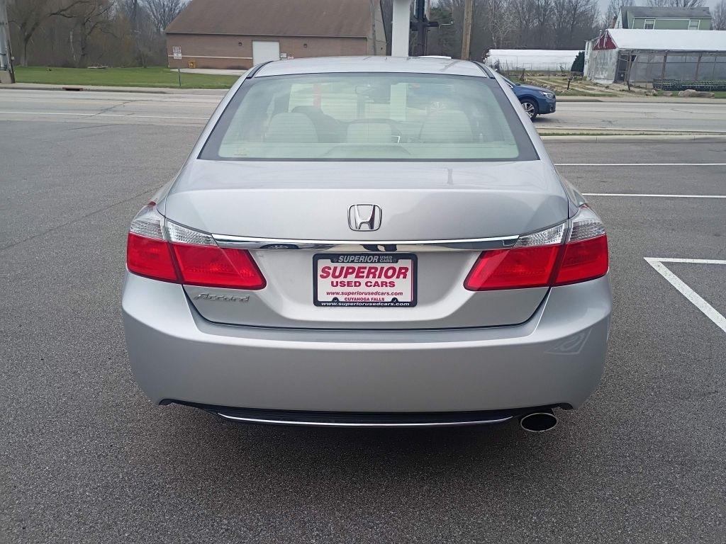 Honda Accord Sdn  2013