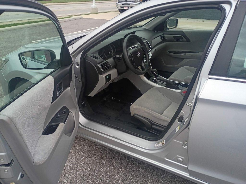 Honda Accord Sdn  2013