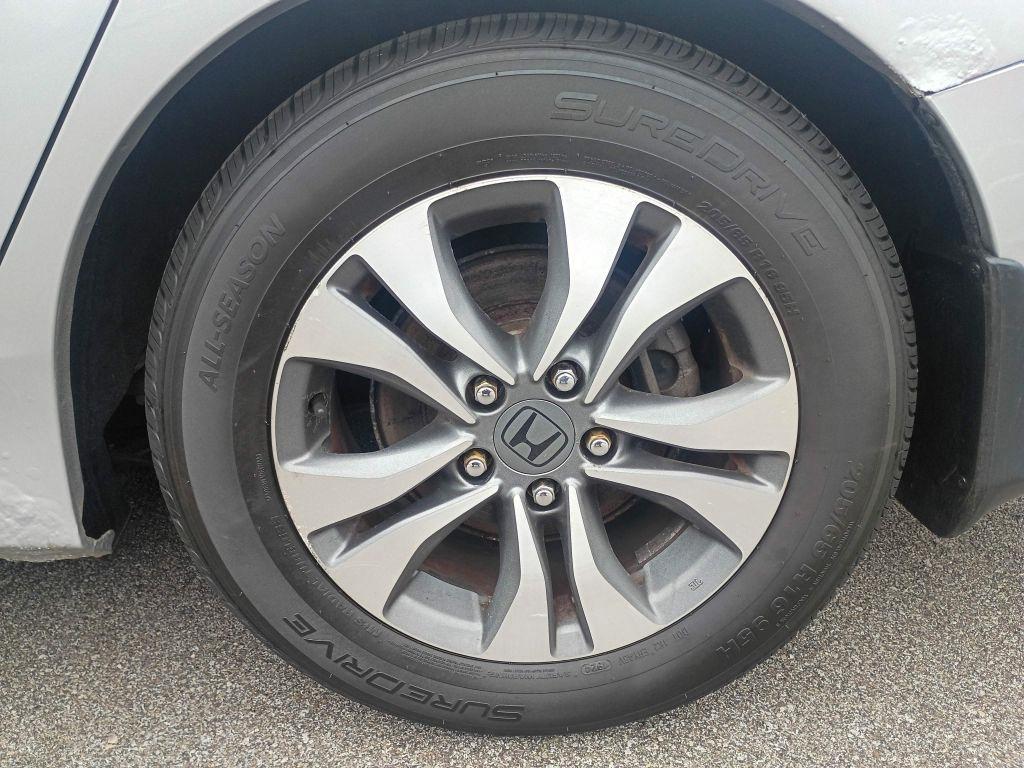 Honda Accord Sdn  2013