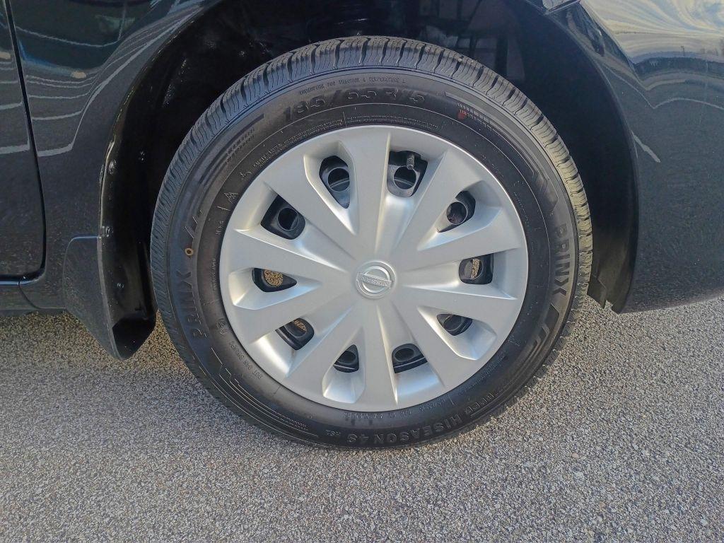 Nissan Versa Sedan  2017