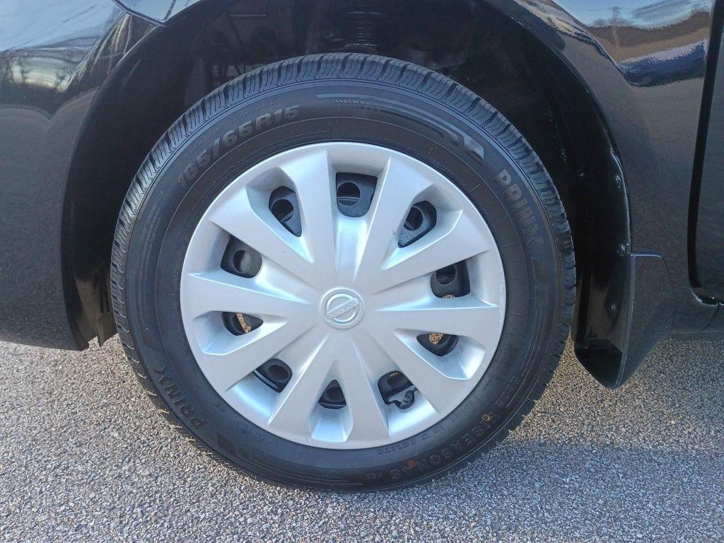 Nissan Versa Sedan  2017