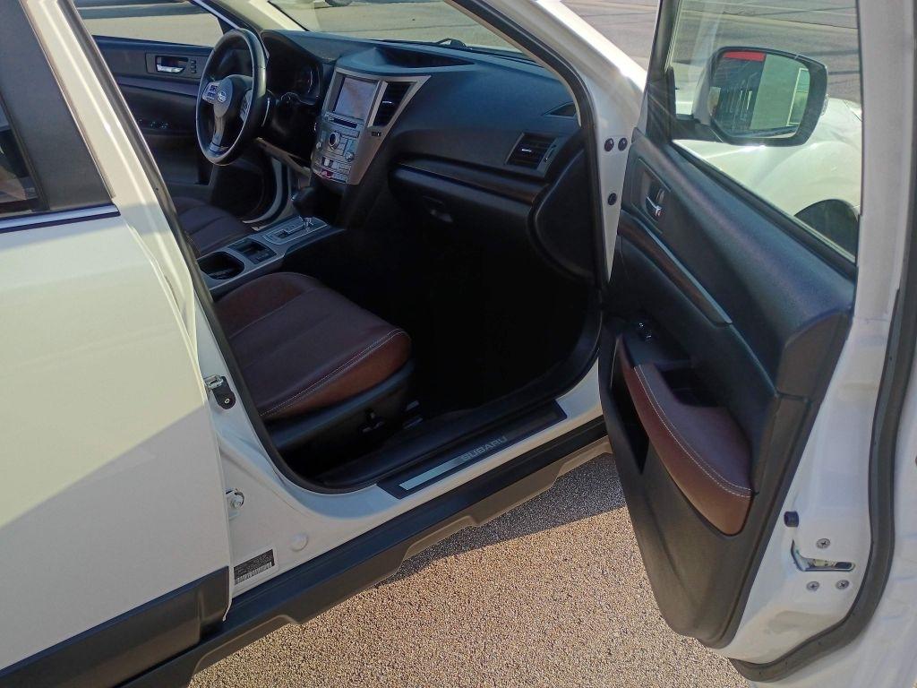 Subaru Outback  2014